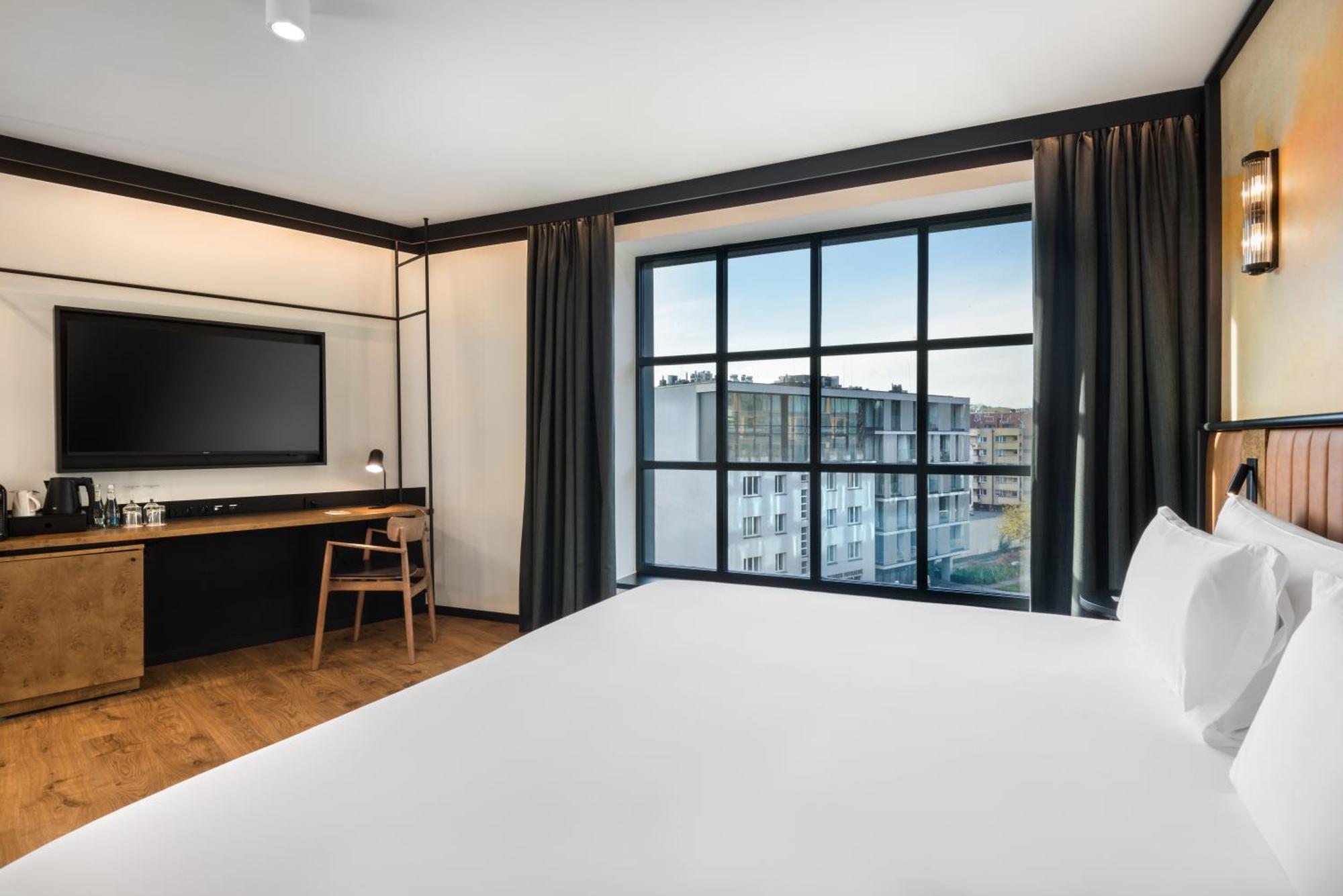 Superior Double Room,1525192792:JPEG